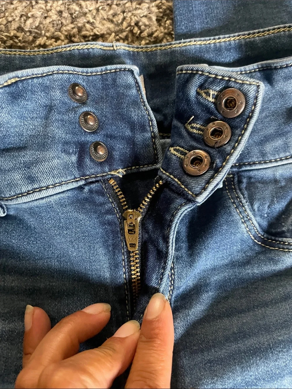 SO Girls Medium Blue Distressed Skinny Jeans